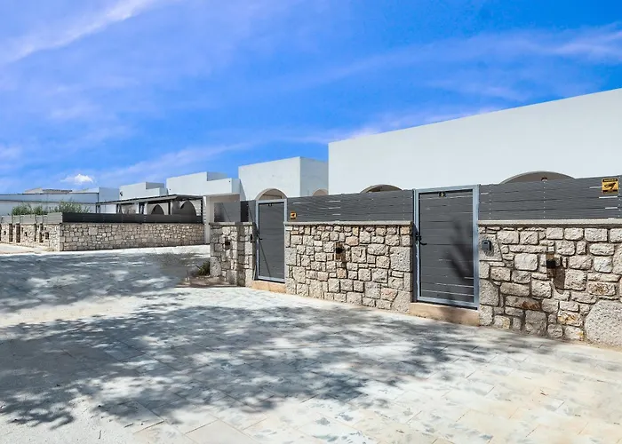 Kimia Luxury Apartments